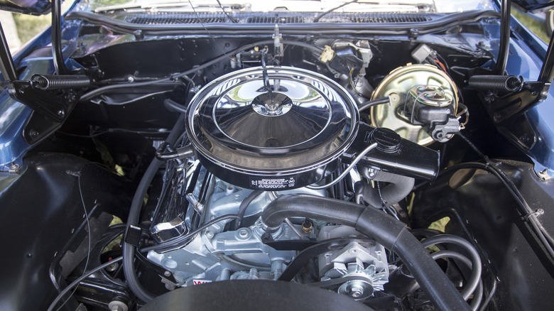 Pontiac Grand Prix 428 engine