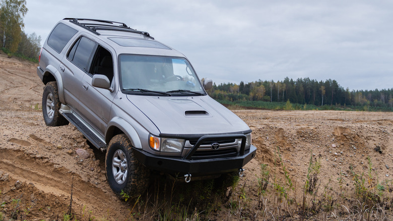 Third gen Toyota 4Runner off-roading
