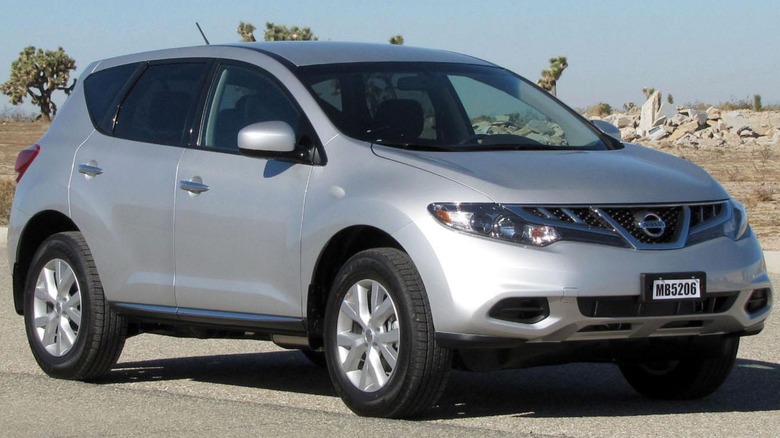 2011 Nissan Murano parked