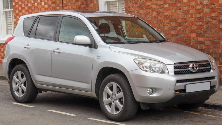 2008 Toyota RAV4 parked