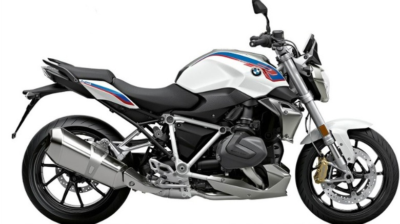 BMW R 1250 R first gen render