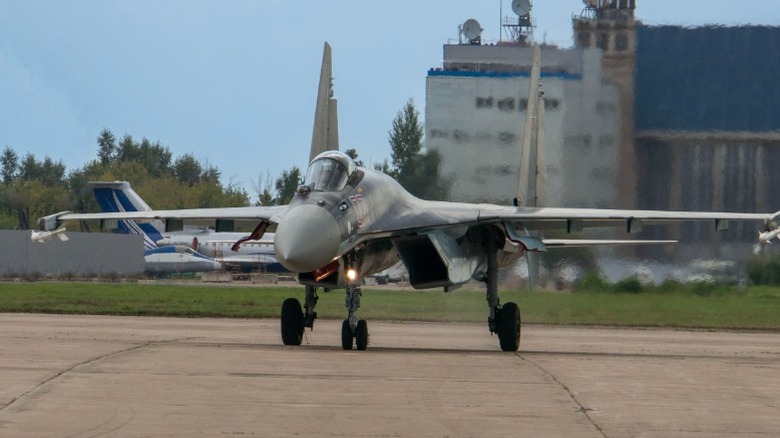 A SU-35 "Flanker" taxing off the runway