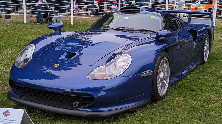 Porsche 911 GT1 Strassenversion
