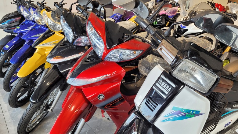 line of yamaha motorcycles