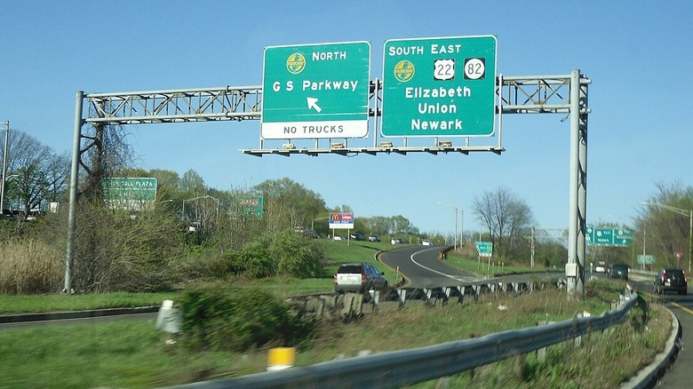 Garden State Parkway highway sign