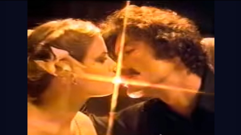 Toyota Tercel saving man from quicksand