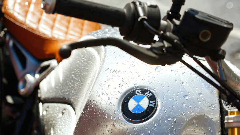 A closeup shot of the BMW logo on a Motorrad bike.