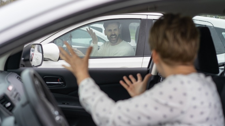 one driver arguing with another for blocking them