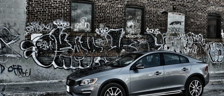 2016 Volvo S60 Cross Country