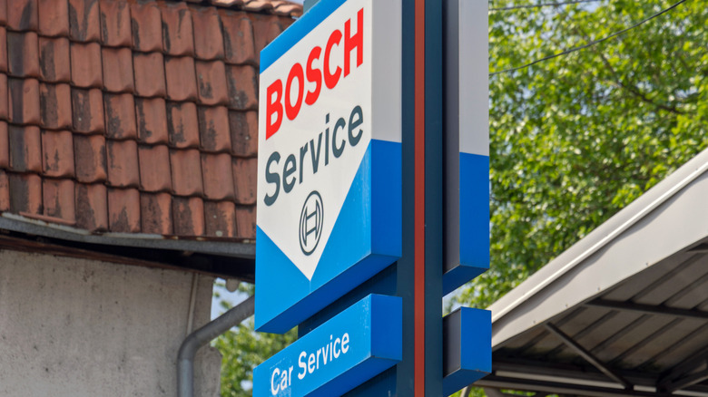 Sign for Bosch car service