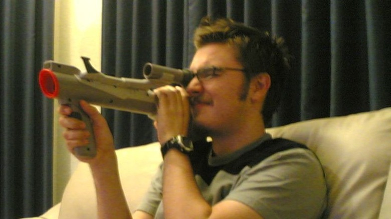 Man using Super Scope