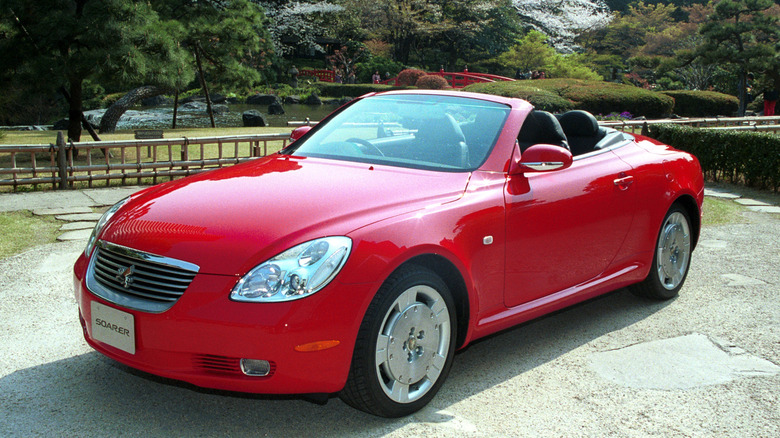 Toyota Soarer fourth-gen front 3/4 view