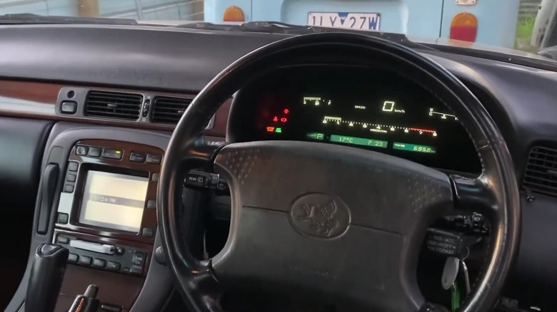 Toyota Soarer Z30 interior dashboard