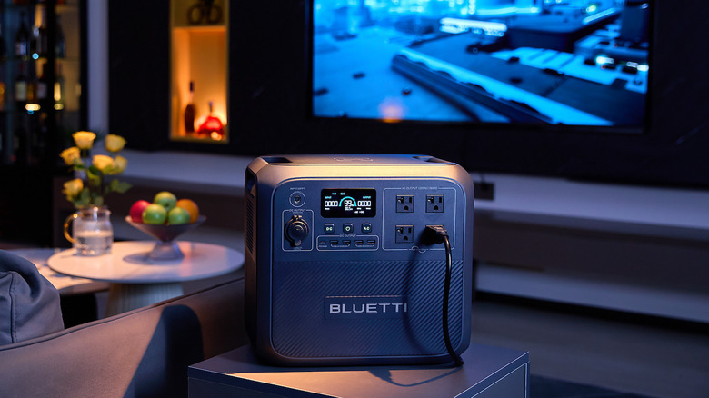 BLUETTI AC180  1800W portable power to give you more power options 