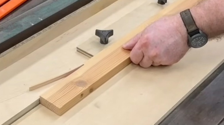 Paw Paw cutting strip on thin rip cutting jig