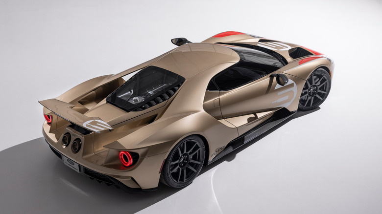 Ford GT top rear 3/4 view