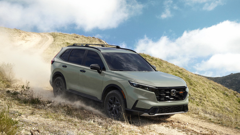 2026 Honda CR-V TrailSport descending a hill