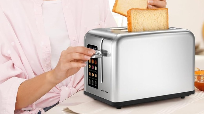 toast making machine