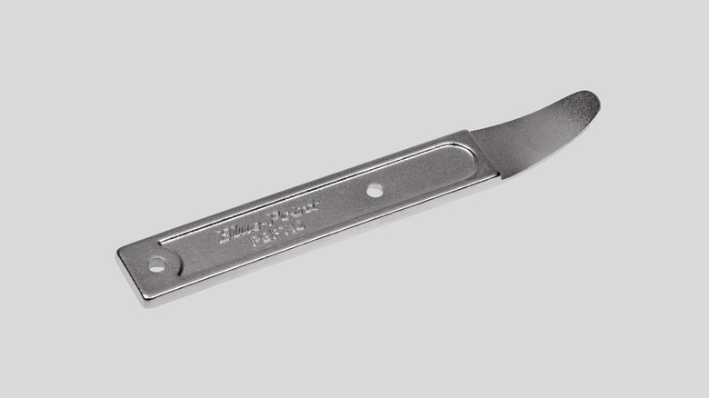 Snap-On Metal Pry/Fabrication Tool on gray background