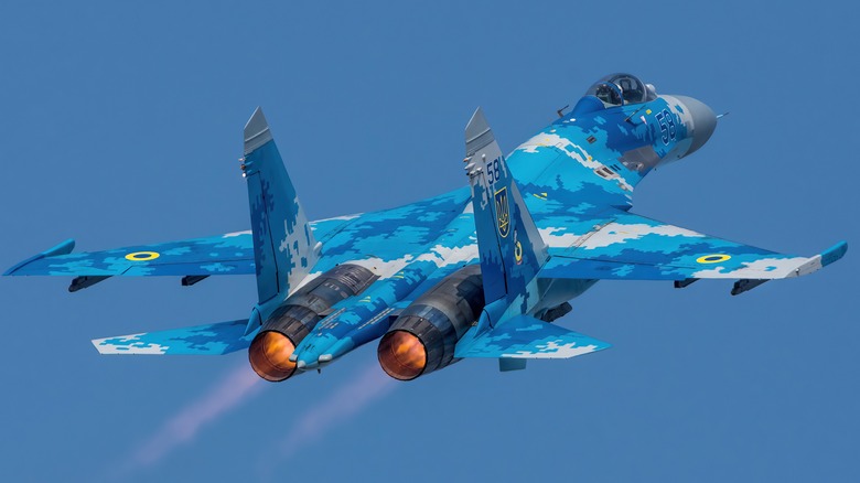 Ukranian Su-27 AB fighter afterburners