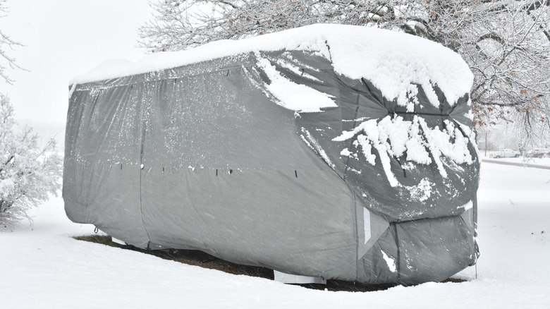 Camper with cover, in winter