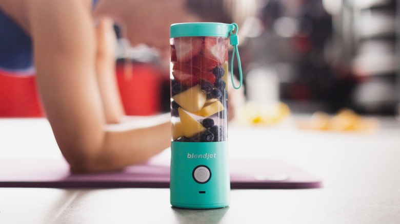 blendjet 2 portable blender yoga