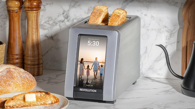 revcook r180 connect smart toaster photograph