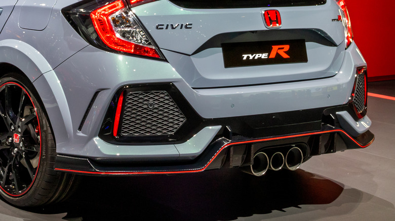 Honda Civic Type-R rear