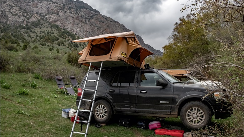 ladder to overland vehicle rooftop tent