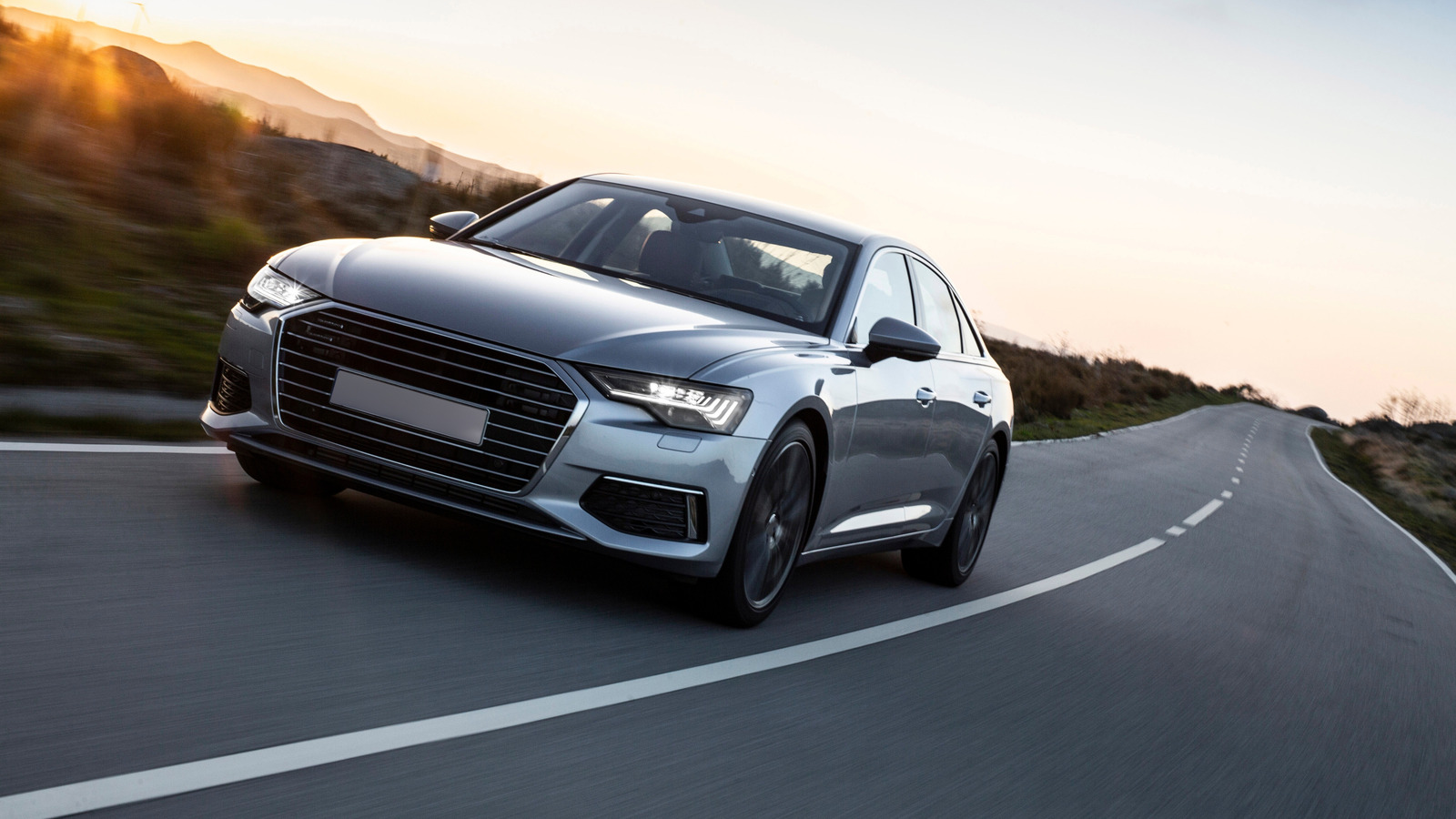 5 Things You Need To Stop Doing If You Drive A Luxury Car