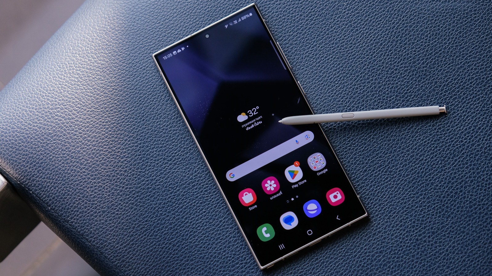 5 چیزی که باید قبل از تعویض گوشی اندرویدی خود امتحان کنید 5 چیزی که باید قبل از تعویض گوشی اندرویدی خود امتحان کنید