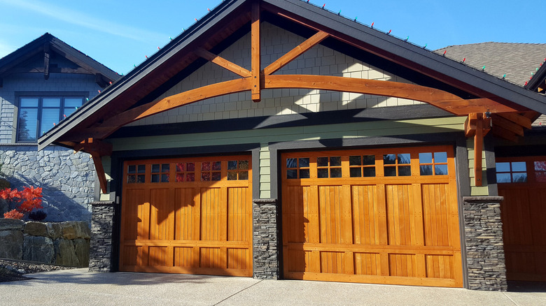 residential garage