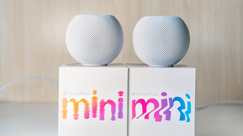 HomePod mini speakers