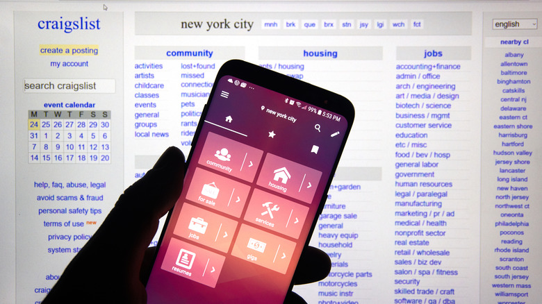 Craigslist homepage computer smartphone