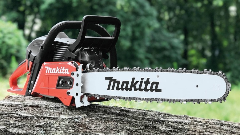 5 Top Rated Makita Tools For Cutting Trees And Branches