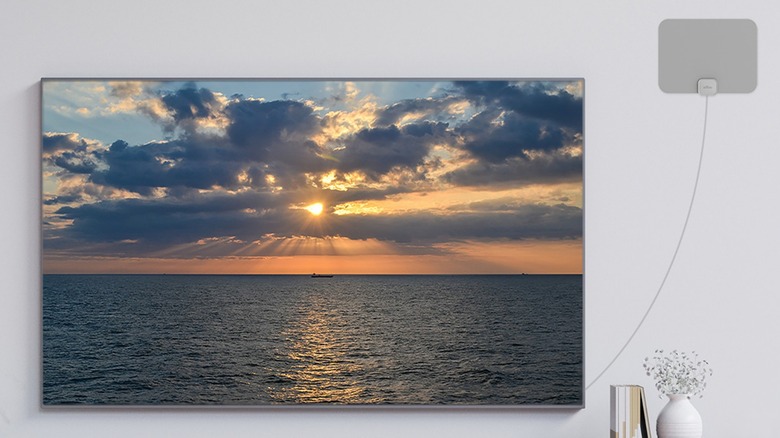 Mohu antenna attached to TV