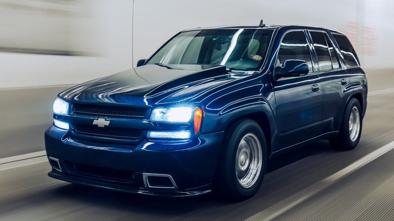 Front 3/4 view of Chevrolet Trailblazer SS driving in a tunnel