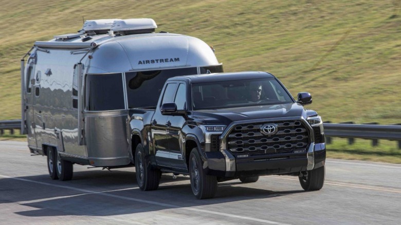 A Toyota Tundra towing an Airstream RV