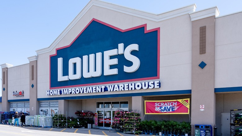 lowe's storefront