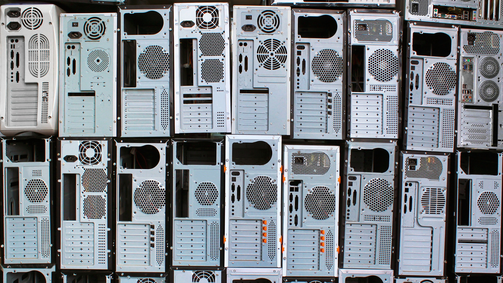 5 Unexpected Uses For Old PC Towers
