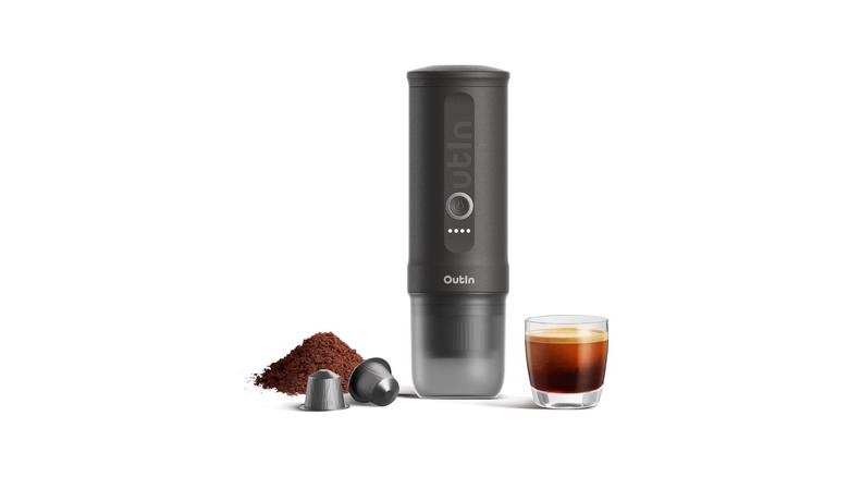 Outin Nano portable espresso machine