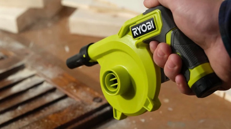 Ryobi USB Lithium High-Volume Inflator in use