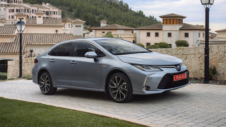 A 2019 Toyota Corolla Sedan in grey color
