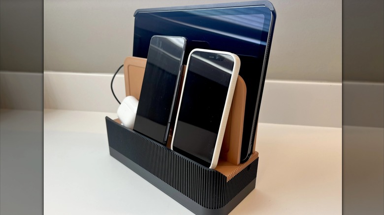 multi-charging station