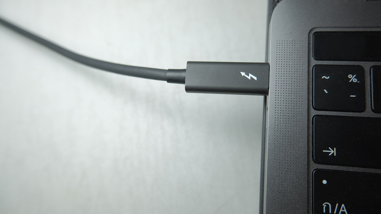 Thunderbolt 5 cable on a white background