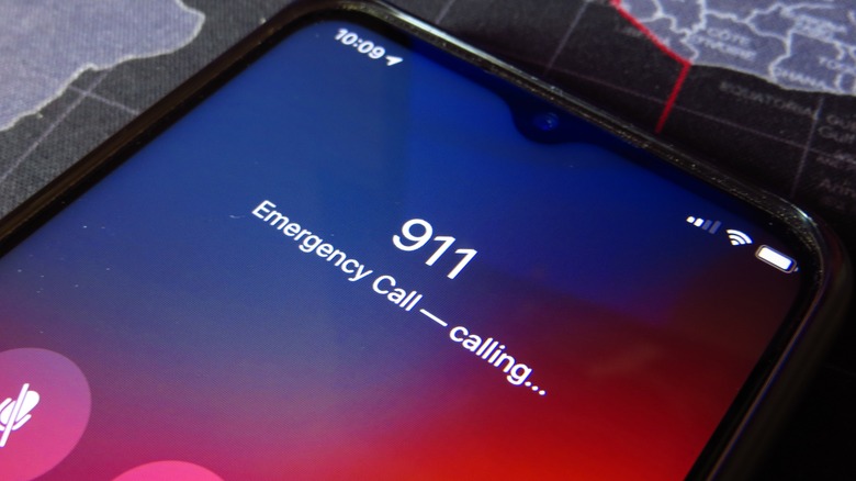 iphone emergency call screen