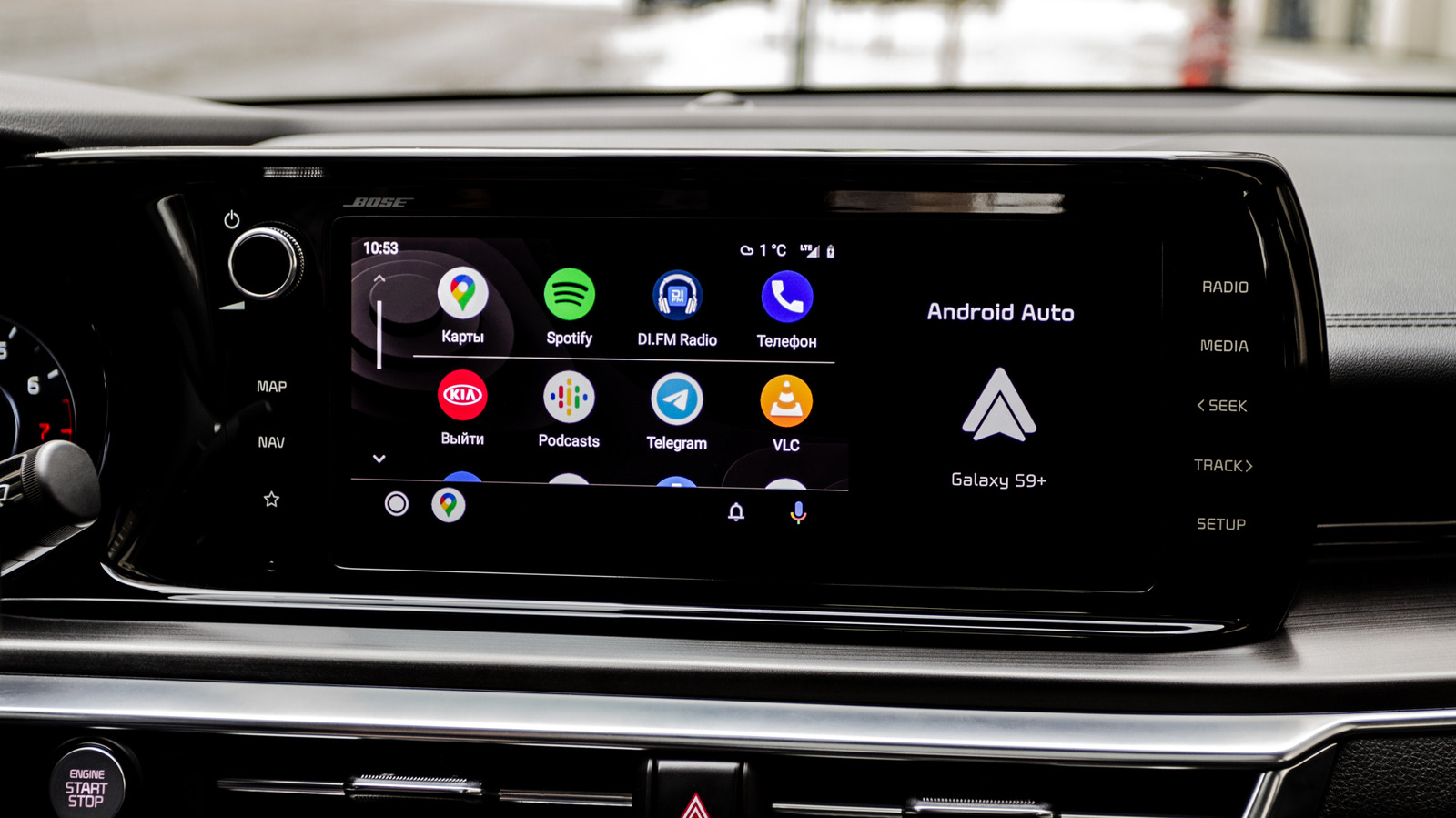 5 Wireless Android Auto Issues That Don't Exist With USB