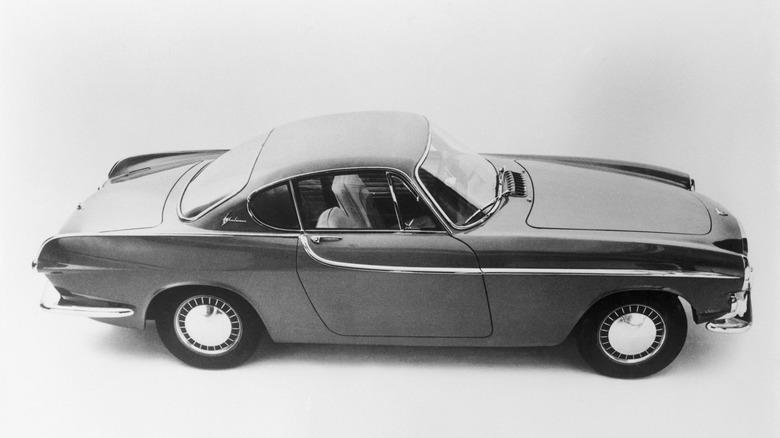 Volvo P1800