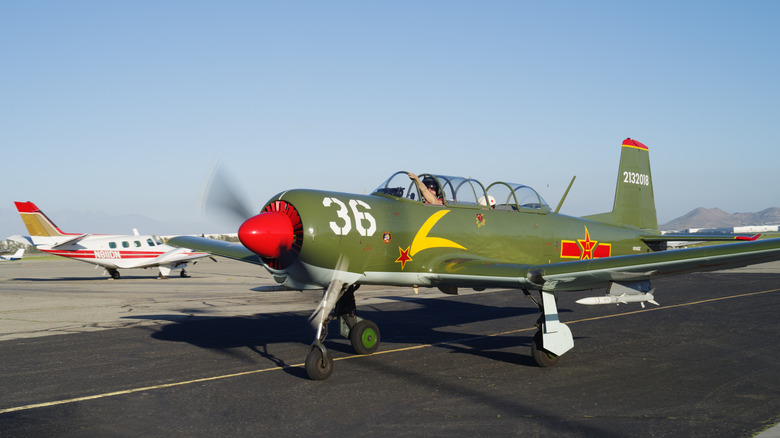 Nanchang CJ-6