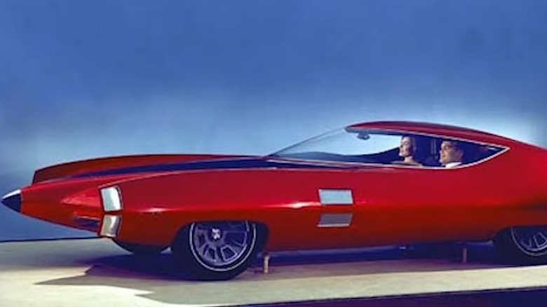 Retro concept car GM-X Stiletto